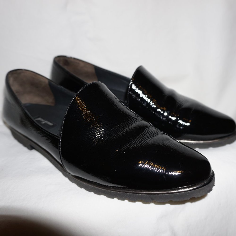 Paul Green Black Crinkled Leather Loafer